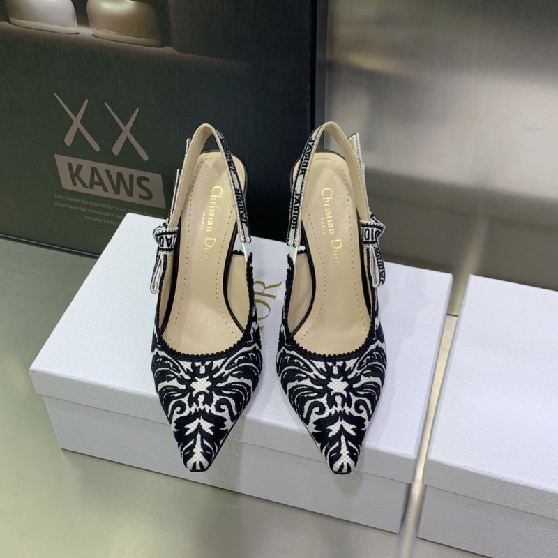 ch**an D*or high heels